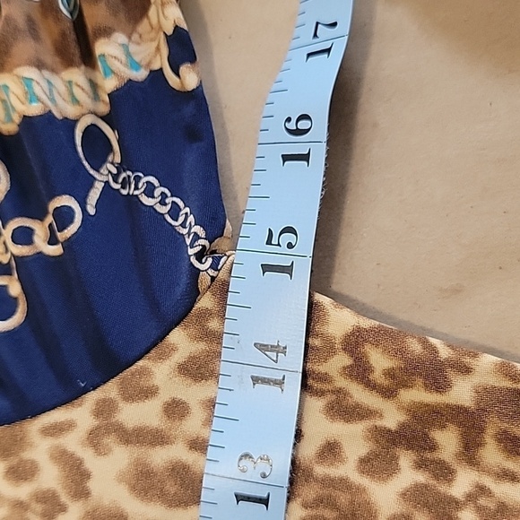 Foreign Exchange Size Unknown Abstract Bodycon Mini Dress, Cutout Back Accent - Picture 7 of 10